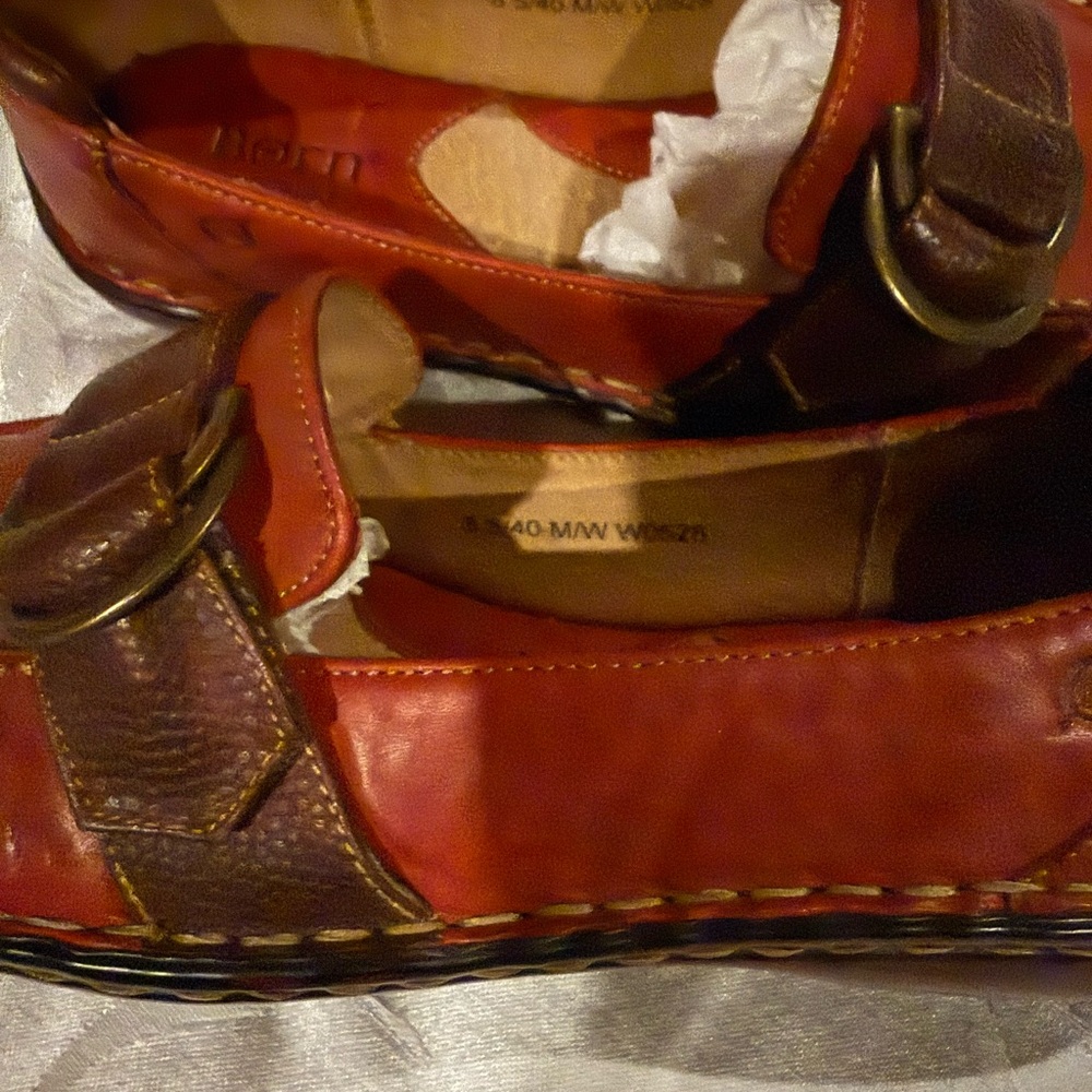 Born women’s Red Leather Loafers - Picture 3 of 9
